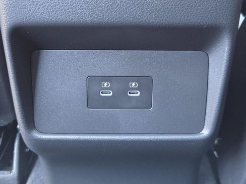 Used 2024 Nissan Rogue SV w/ SV Premium Package FWD image 28
