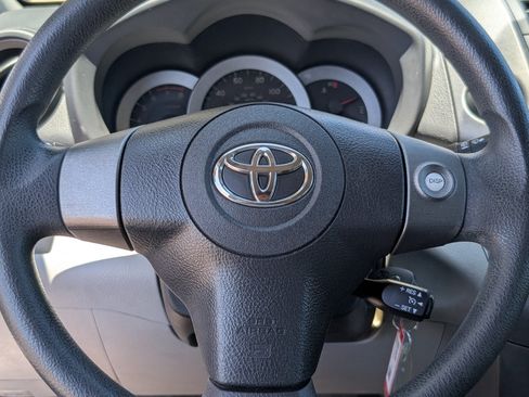 Used 2010 Toyota RAV4 2WD image 18