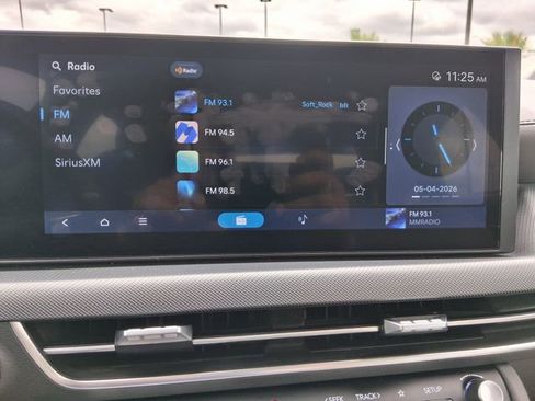 Used 2025 Hyundai Sonata SEL FWD image 12