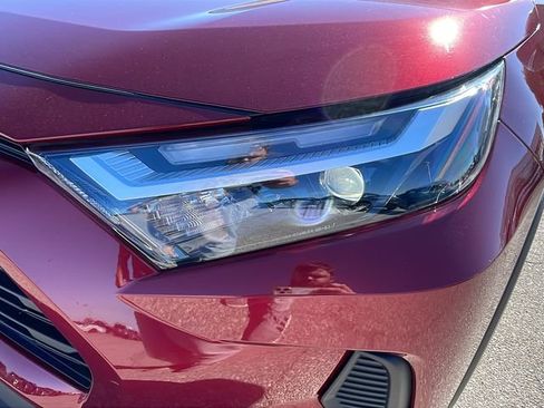 Used 2023 Toyota RAV4 XLE image 9