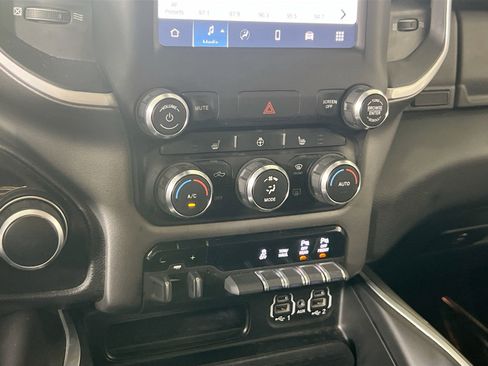 Used 2022 RAM 1500 Big Horn image 15