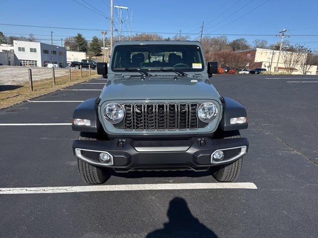 New 2026 Jeep Gladiator Sport AWD/4WD image 2