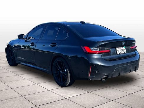 Used 2023 BMW 330i Sedan w/ M Sport Package RWD image 7