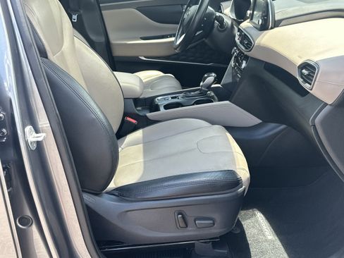 Used 2019 Hyundai Santa Fe Limited FWD image 13
