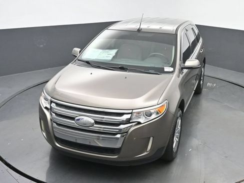 Used 2014 Ford Edge Limited w/ Driver Entry Package AWD/4WD image 9