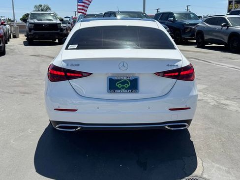 Used 2025 Mercedes-Benz C 300 4MATIC Sedan image 3
