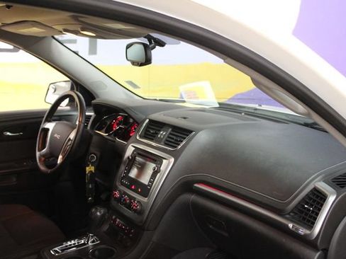 Used 2015 GMC Acadia SLE AWD/4WD image 12