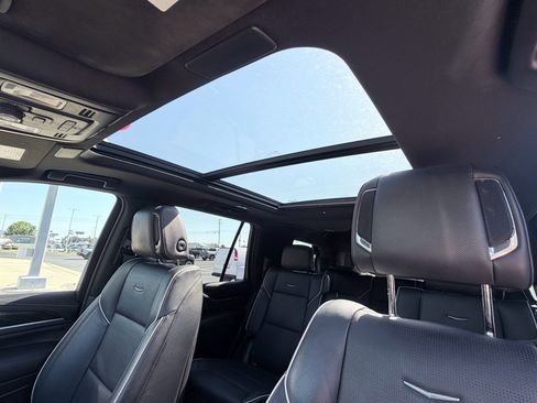 Used 2021 Cadillac Escalade Sport w/ Driver Assist Tech Package RWD image 12