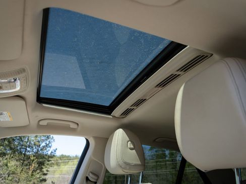 Used 2021 Mercedes-Benz GLE 350 image 16