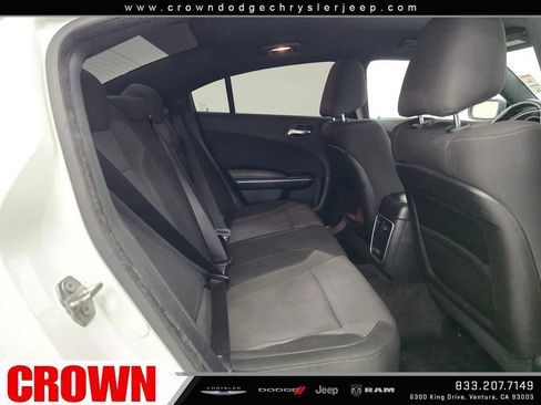 Used 2017 Dodge Charger SXT w/ Driver Confidence Group image 14