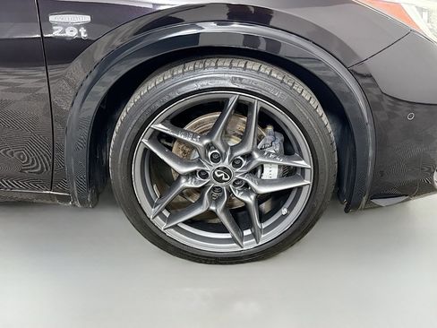 Used 2017 INFINITI QX30 Sport FWD image 31