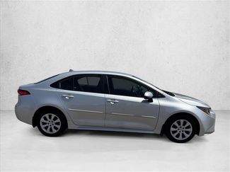 Used 2024 Toyota Corolla LE FWD video 4