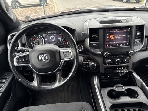 Used 2019 RAM 1500 Big Horn AWD/4WD image 12