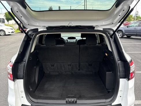Used 2017 Ford Escape SE AWD/4WD image 14