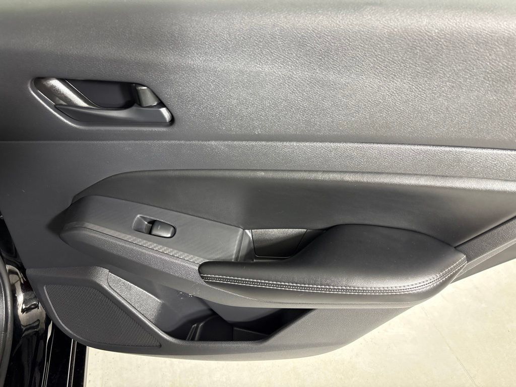 Used 2024 Nissan Altima 2.5 SV FWD image 22