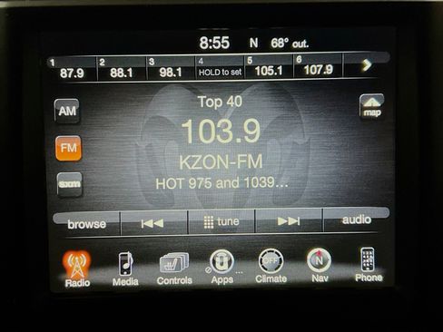 Used 2017 RAM 1500 Laramie image 11