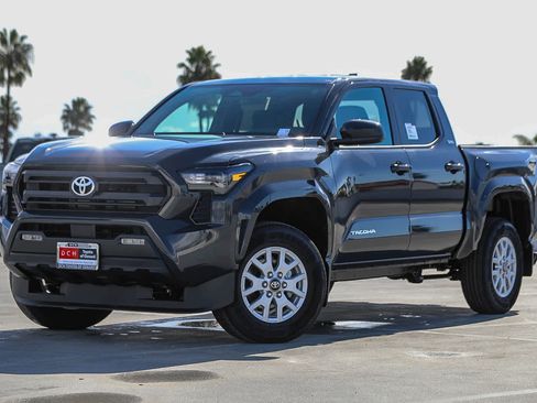 New 2026 Toyota Tacoma SR5 image 1