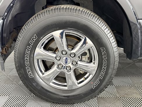 Used 2018 Ford F150 Lariat w/ Equipment Group 502A Luxury image 37