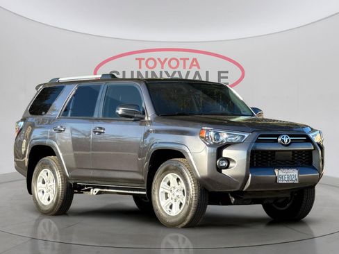 Used 2023 Toyota 4Runner SR5 Premium image 11