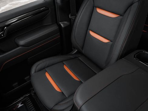 New 2026 GMC Sierra 1500 AT4 w/ AT4 Premium Package image 24