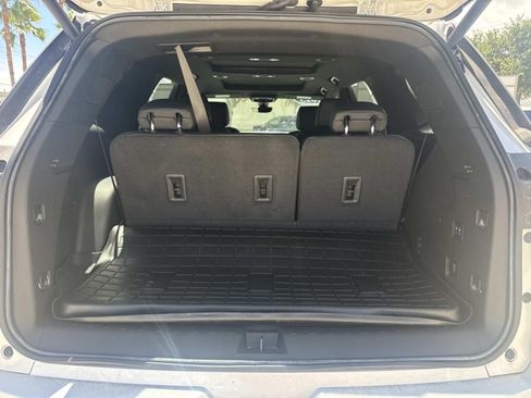 Used 2023 Chevrolet Traverse High Country w/ LPO, Floor Liner Package FWD image 8