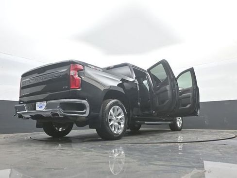 Used 2021 Chevrolet Silverado 1500 LTZ w/ Technology Package AWD/4WD image 45