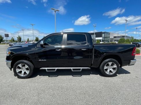 Used 2021 RAM 1500 Laramie AWD/4WD image 4