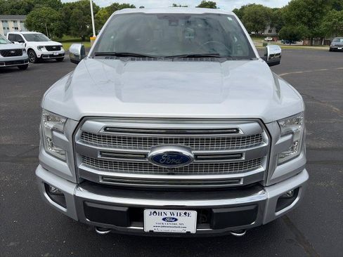 Used 2015 Ford F150 Platinum w/ Equipment Group 701A Luxury AWD/4WD image 8