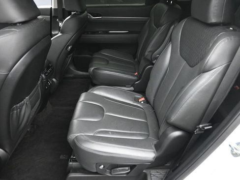 Used 2022 Hyundai Palisade SEL w/ Premium Package FWD image 15