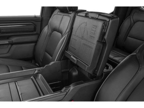 Used 2022 RAM 1500 Limited AWD/4WD image 17