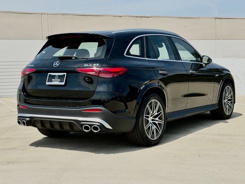 New 2026 Mercedes-Benz GLC 43 AMG 4MATIC image 9