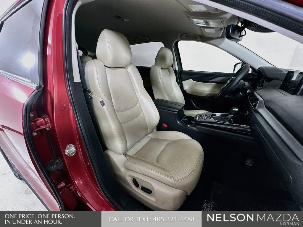 Used 2017 MAZDA CX-9 Touring FWD image 29