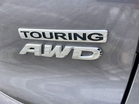 Used 2019 Honda Pilot Touring image 37