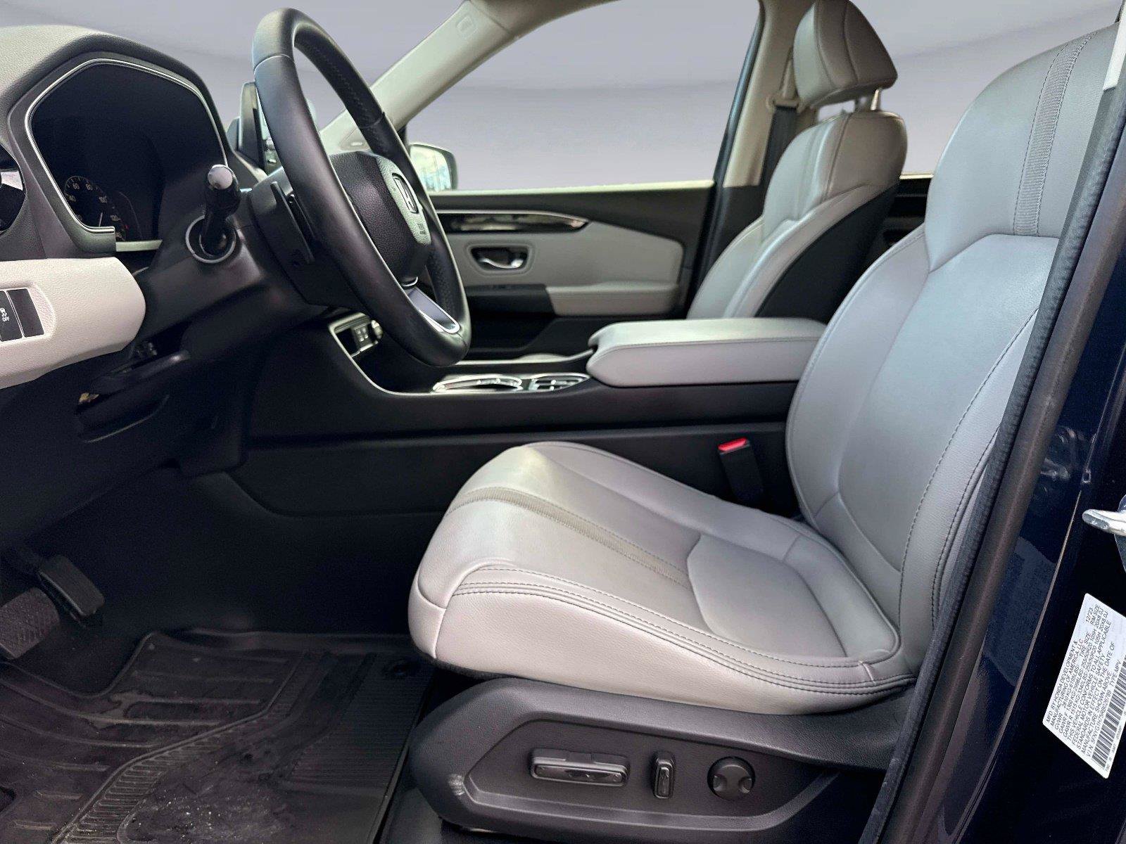 Certified 2024 Honda Pilot Touring image 23