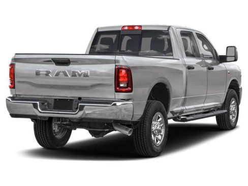 Certified 2026 RAM 2500 Big Horn AWD/4WD image 3