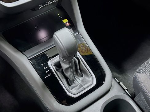 Used 2025 Subaru Forester Premium image 15