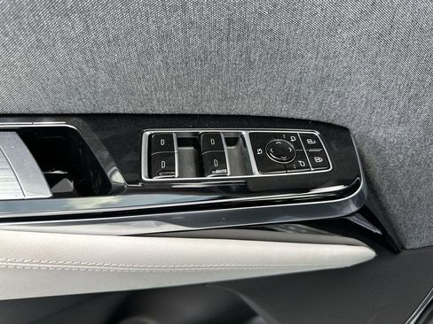 New 2026 Cadillac Escalade Platinum Sport w/ LPO, ONYX Package image 13