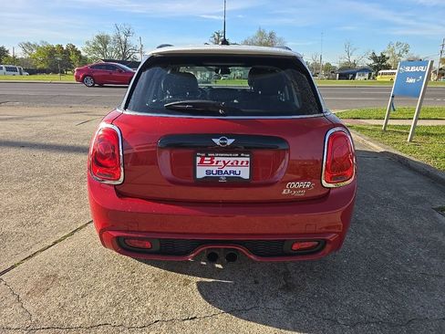 Used 2015 MINI Cooper S image 6
