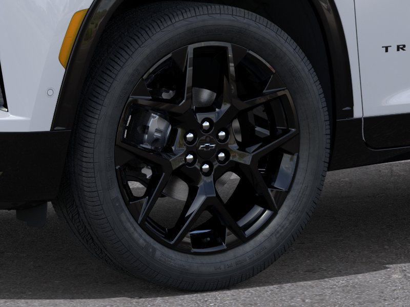 New 2026 Chevrolet Traverse RS w/ LPO, Floor Liner Package AWD/4WD image 9