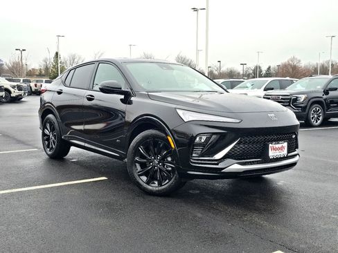 New 2026 Buick Envista Sport Touring image 2