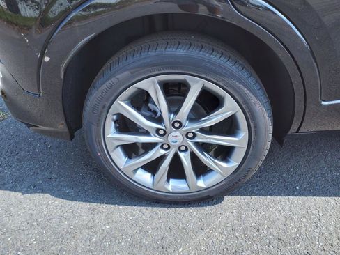 Certified 2024 Buick Encore GX Avenir w/ Avenir Technology Package image 7