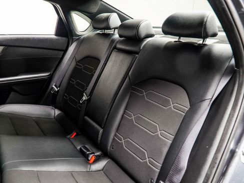 Used 2023 Kia Forte GT-Line w/ GT-Line Premium Package image 38