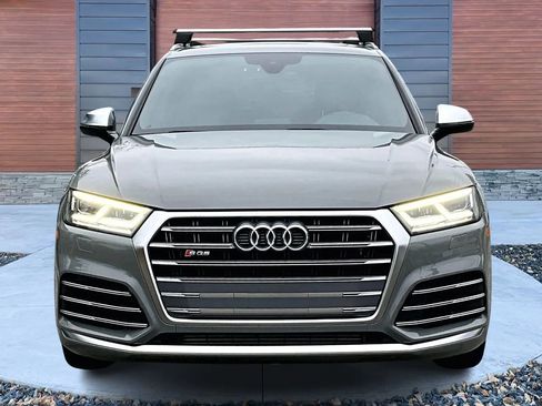 Used 2019 Audi SQ5 Premium w/ Convenience Package image 3