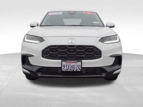 Used 2025 Honda HR-V LX image 9