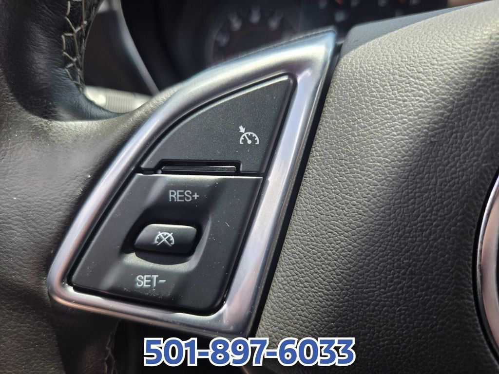 Used 2021 Chevrolet Camaro LS RWD image 28