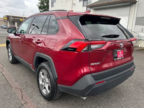 Certified 2025 Toyota RAV4 XLE w/ Convenience Package AWD/4WD image 7