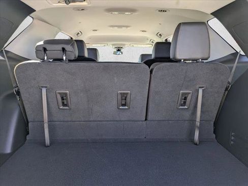 Used 2021 Chevrolet Traverse RS image 6