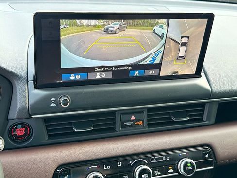 New 2026 Honda Pilot Touring image 18