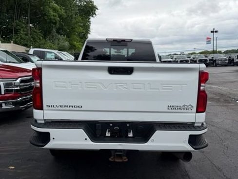 Used 2022 Chevrolet Silverado 3500 High Country AWD/4WD image 8