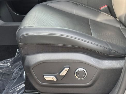 Used 2025 Hyundai Santa Fe SEL image 27